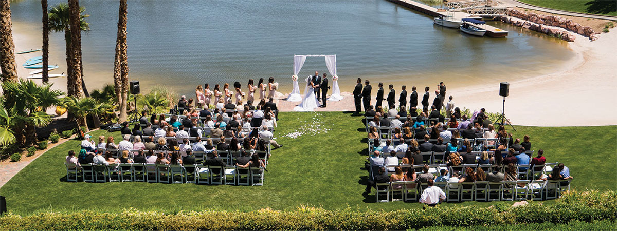Photography picture of group from above