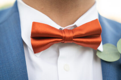 bow tie